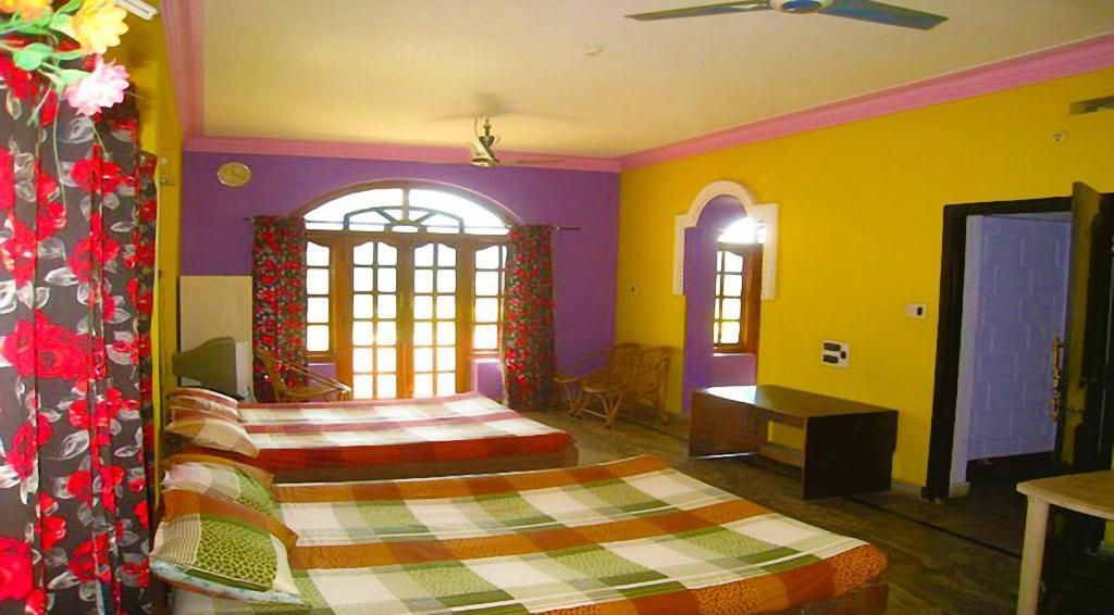 Sri Devi Comforts Hotel Chikmagalur Exterior photo